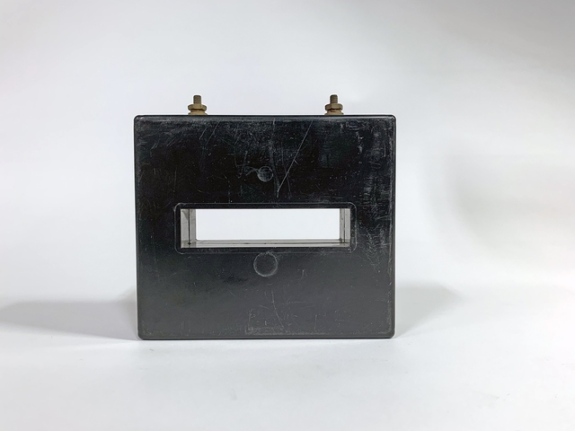 570 201 - Primary image