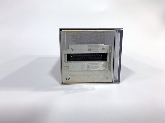 611090 T02 - Primary image