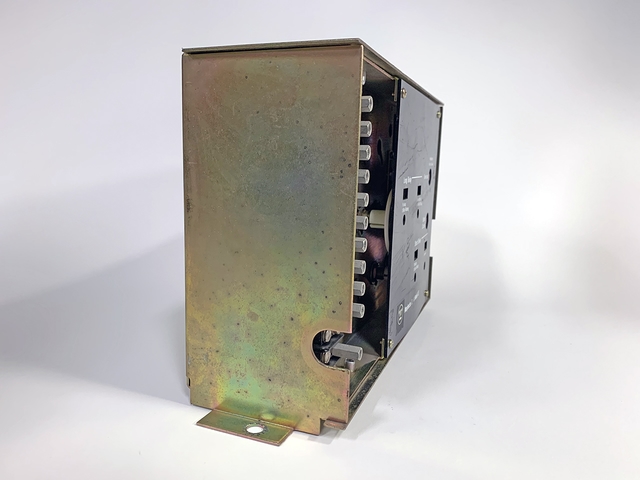 6998 d02 g03 - Primary image